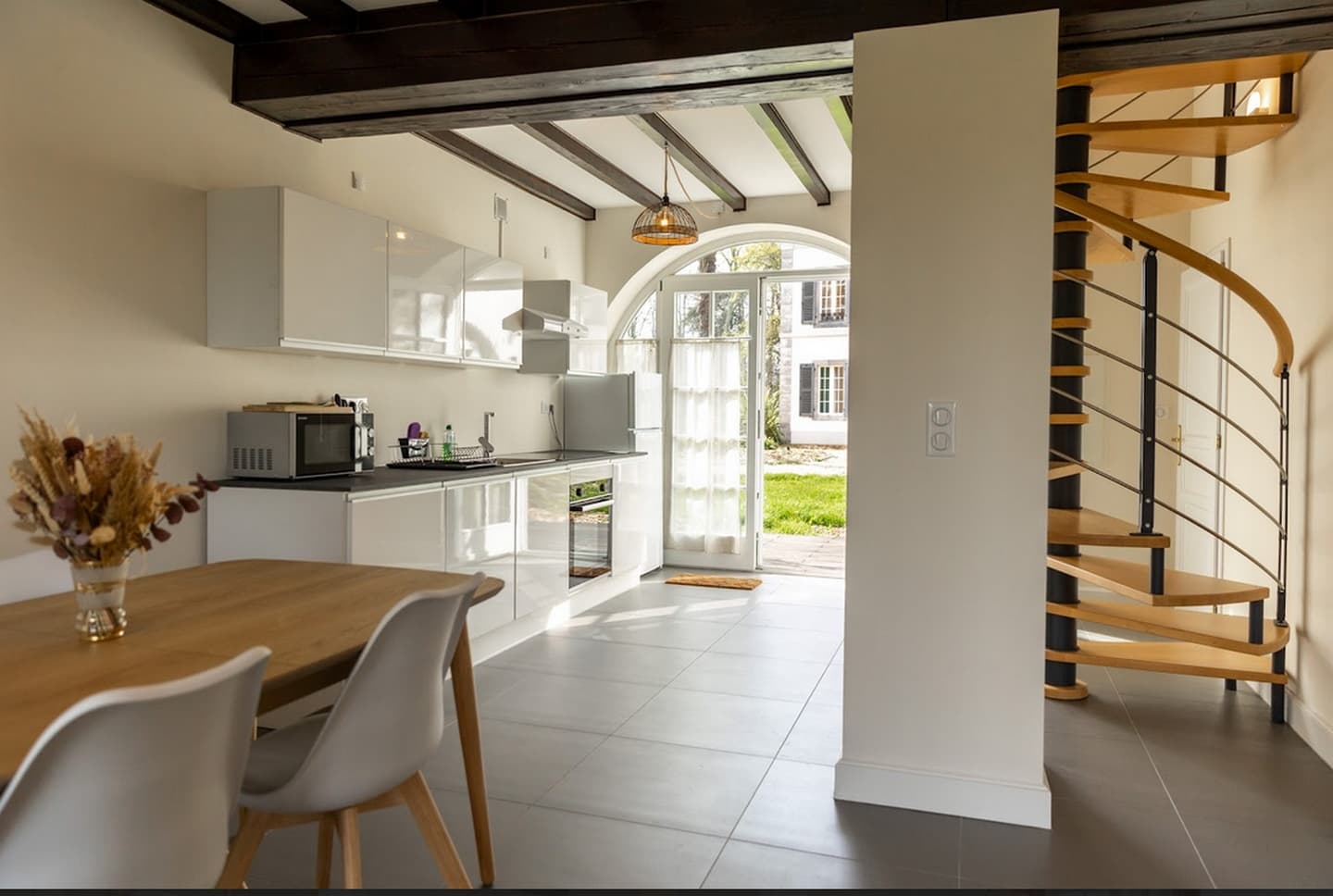 Domaine Mont Riant Montagnon - Jurançon - kitchenette