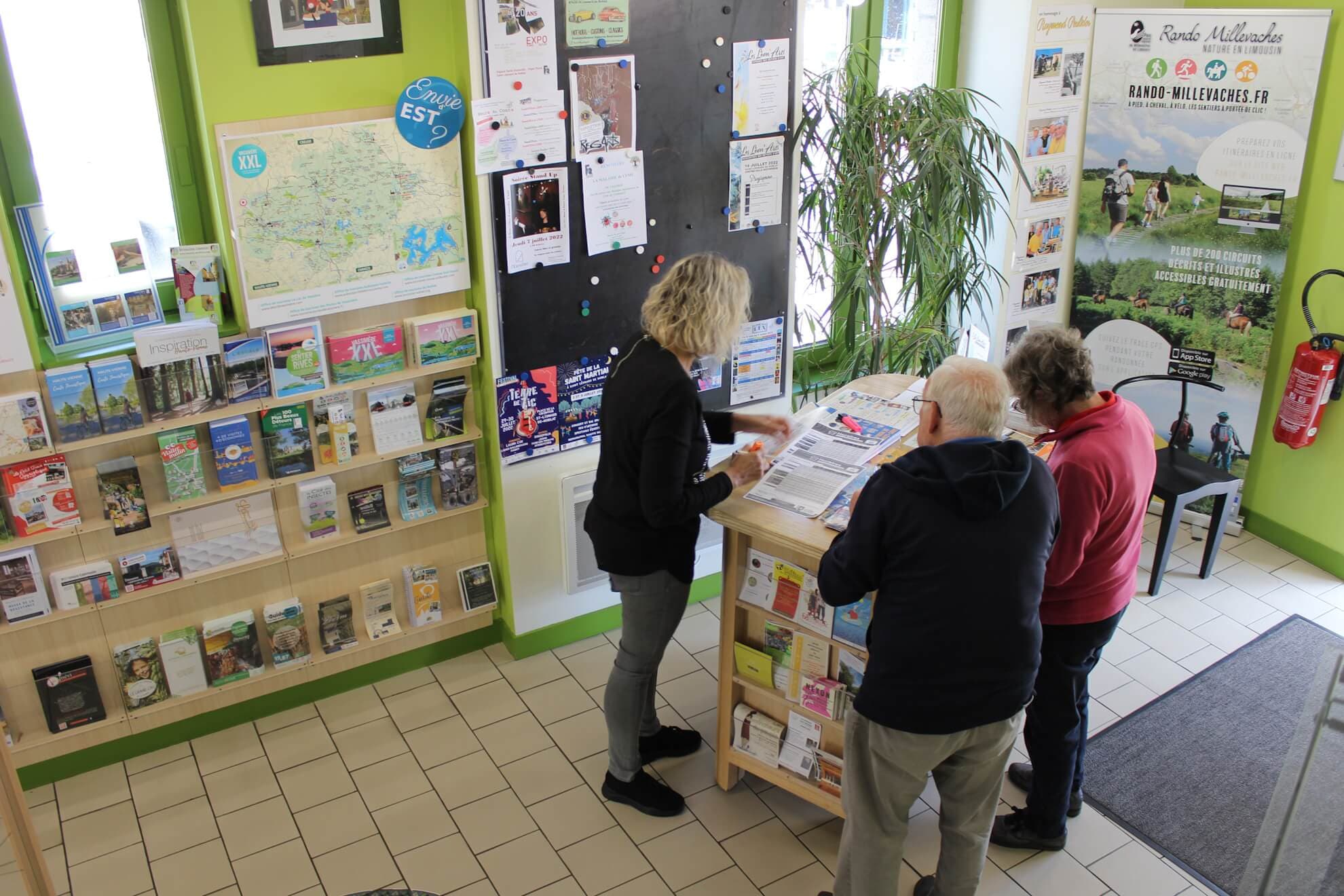 Accueil à l'Office de Tourisme de Noblat