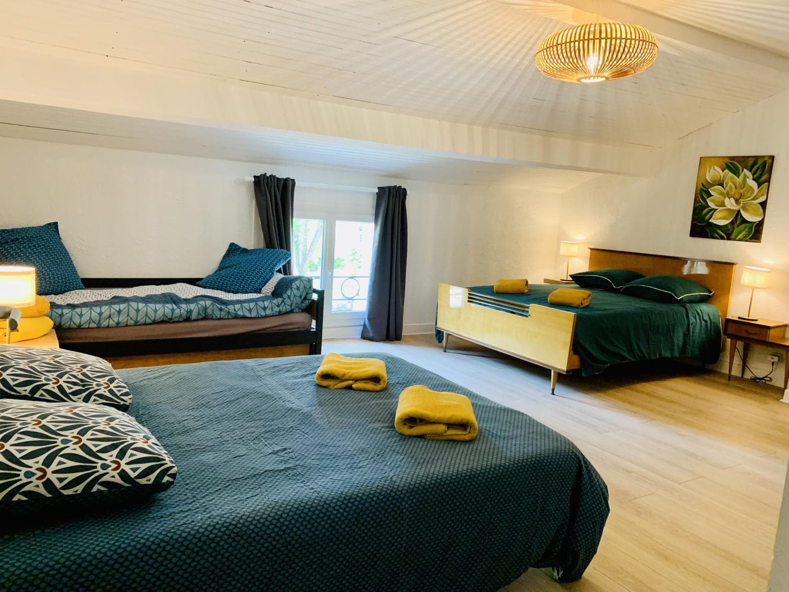 Hebergement-Mauriac-Gironde-La-Petite-Toscane-Saint-Emilion-10-couchages