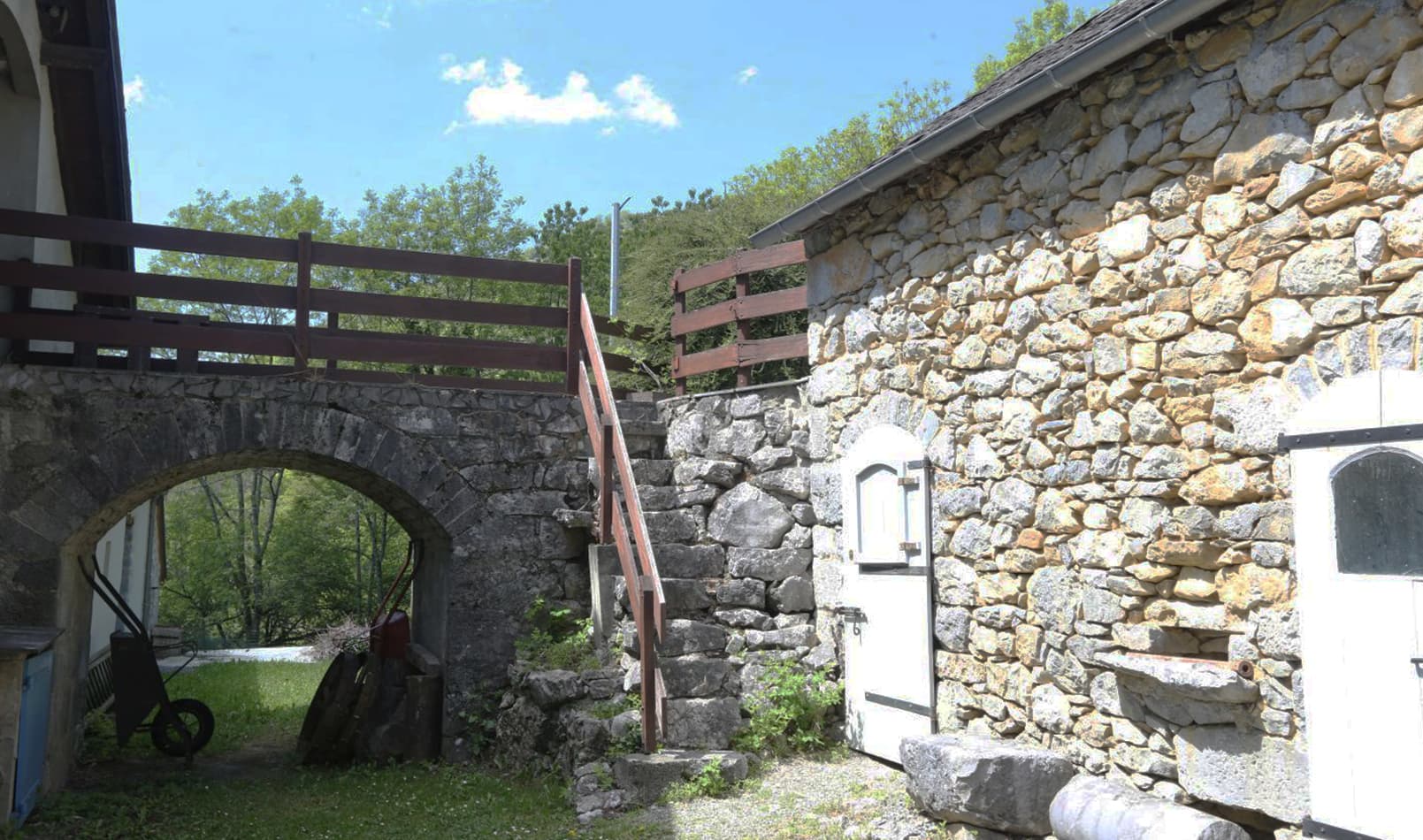 Location Pays Basque montagne Oxapuria_11