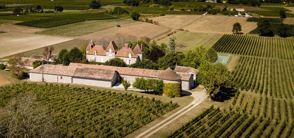 Château Chelivette vu du ciel