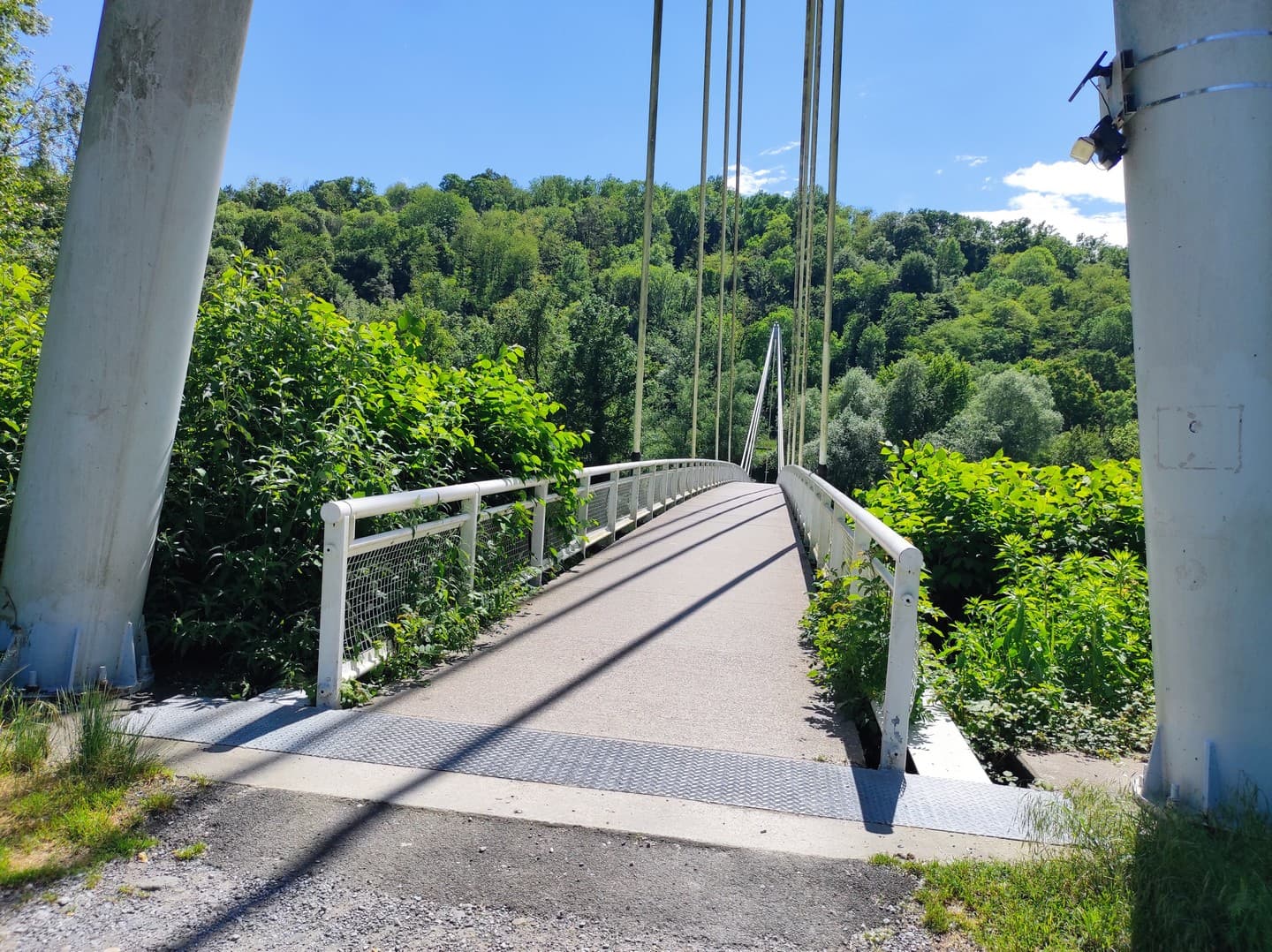 Lacs de Laroin - Laroin - passerelle d'accès
