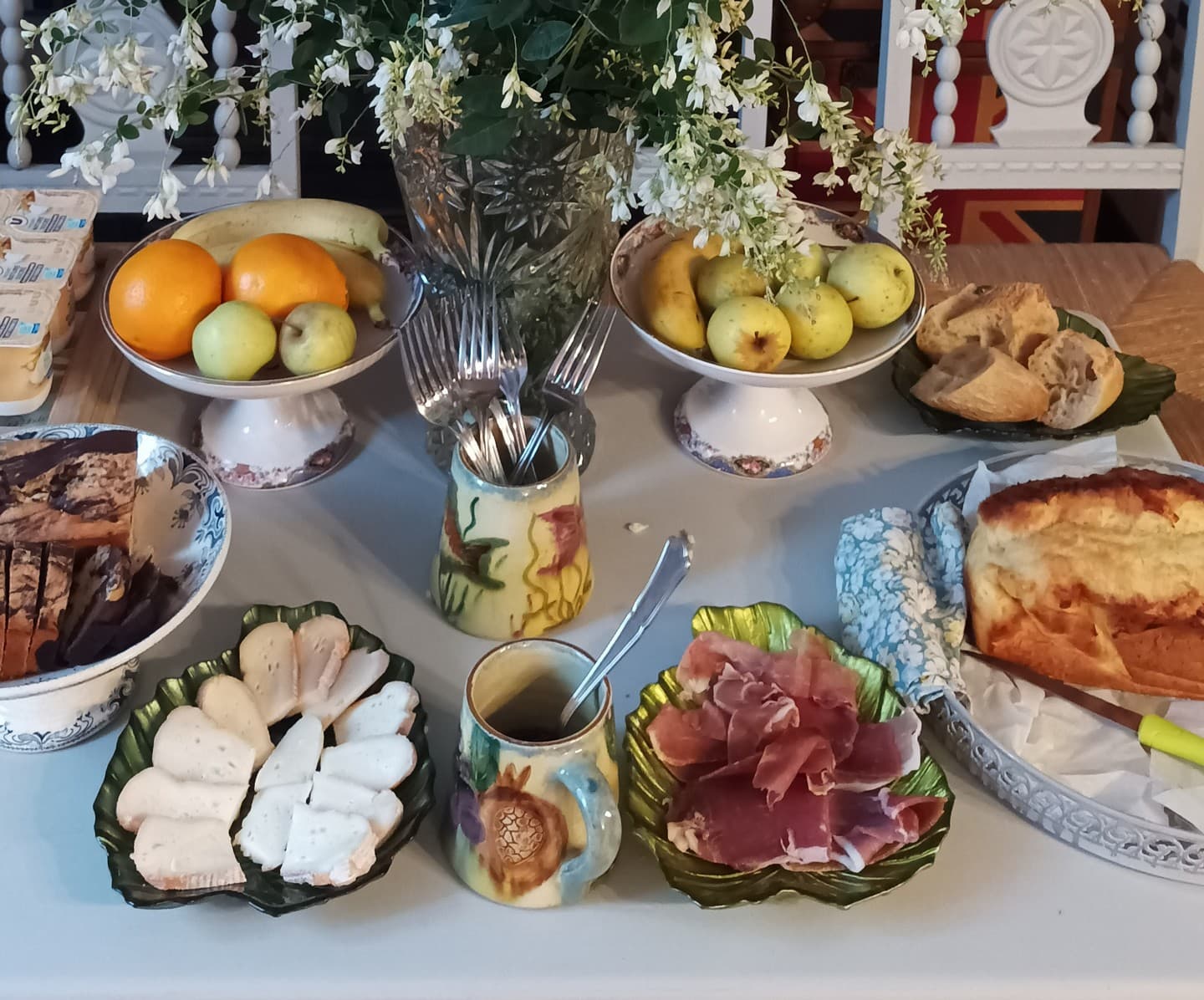 Chambre d'hôte Lasmarenx - Jurançon - petit dejeuner