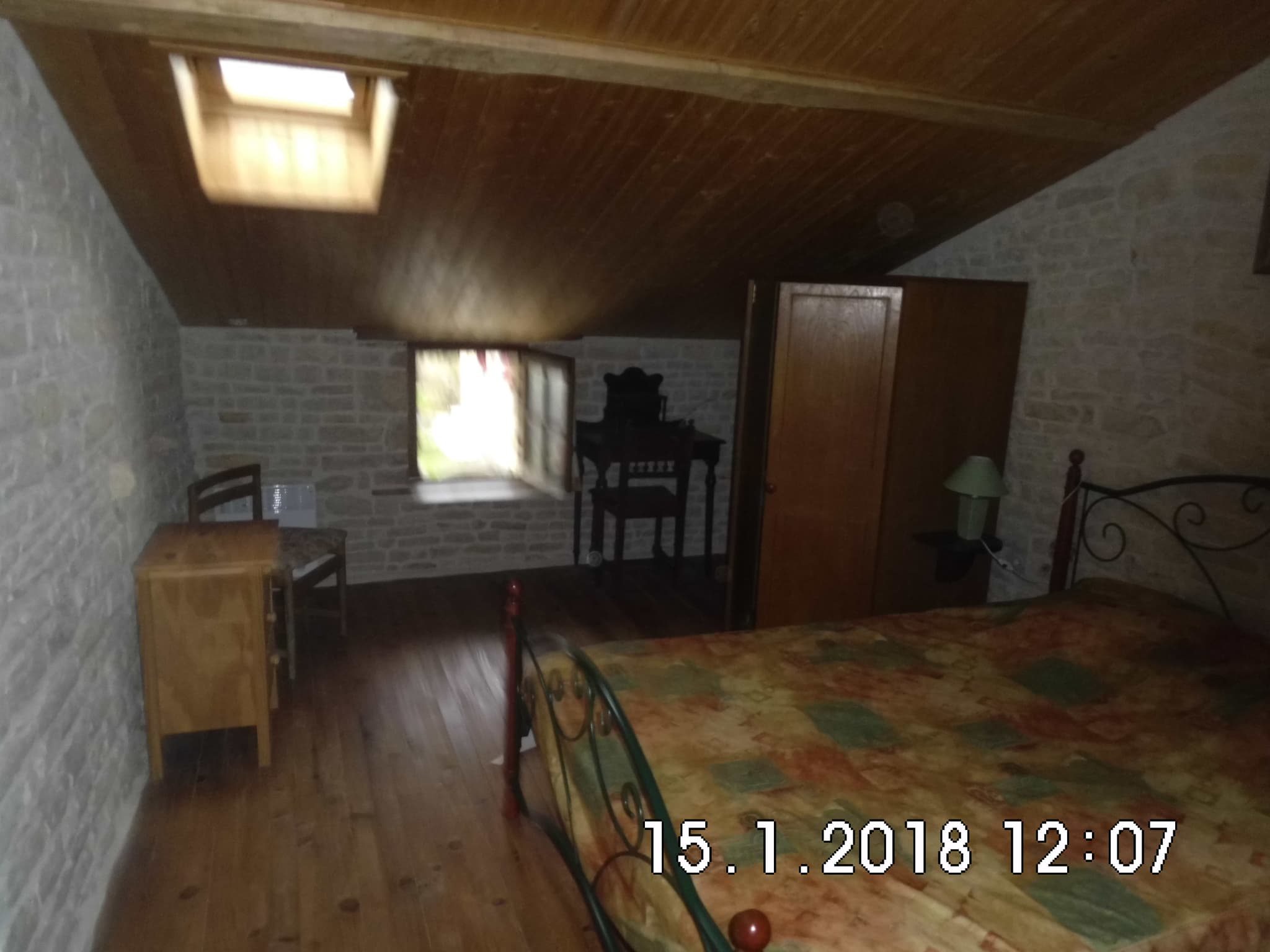 petite chambre du haut 2