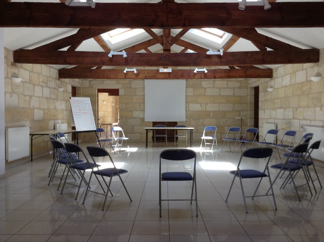 photo-salle-conference-interieur--00000002-