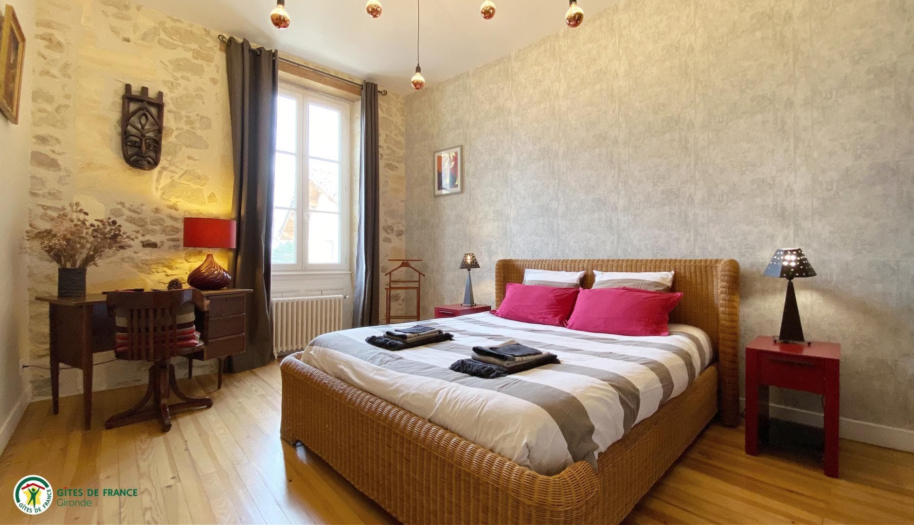 Chambres La Bastane