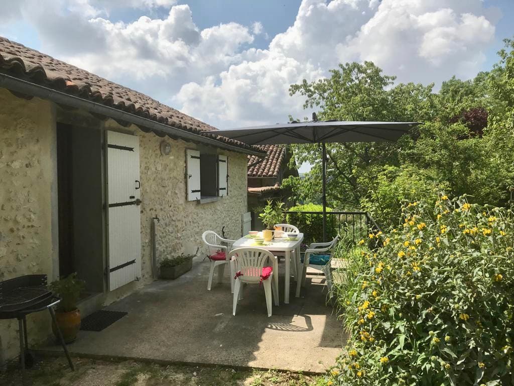 Terrasse du Gîte les Granges à Fargues avec Gîtes de France Landes