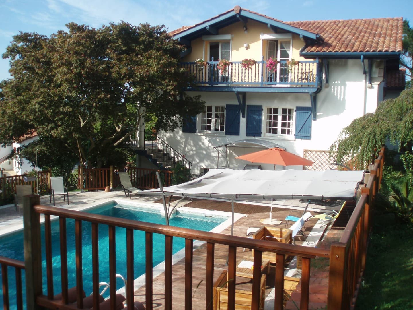 picon_piscine2_meublé_urrugne