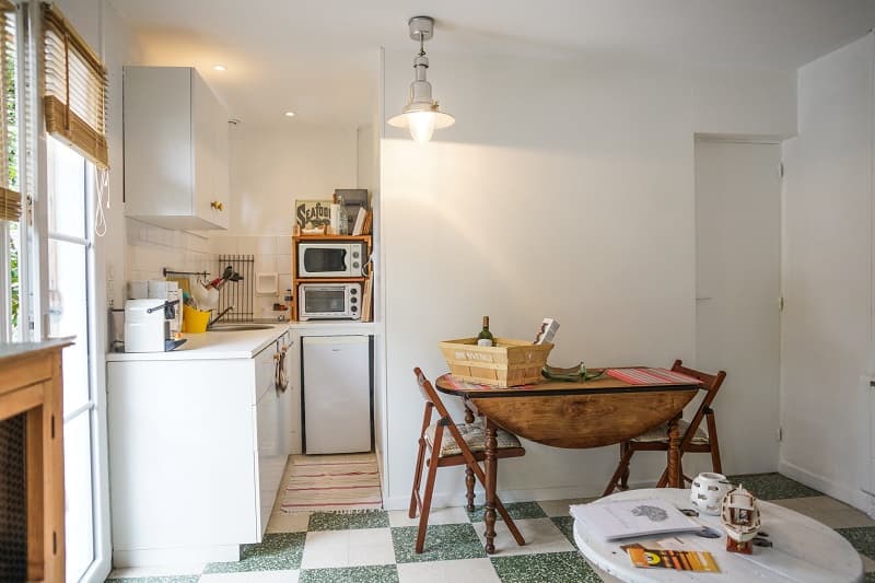 pièce à vivre vue sur cuisine