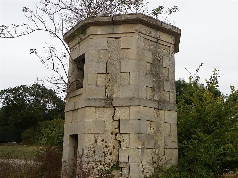 pigeonnier-pruneau