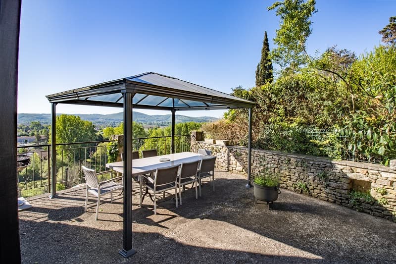 pigeonnier sinzelle - terrasse