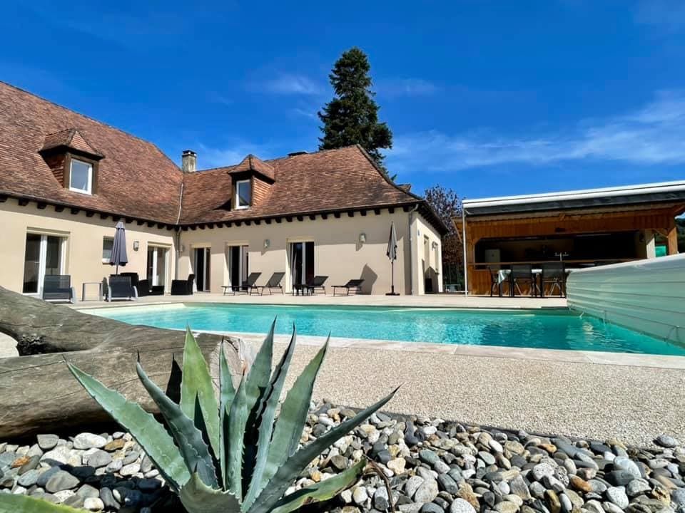 DOMAINE DU GRÉZAL - piscine