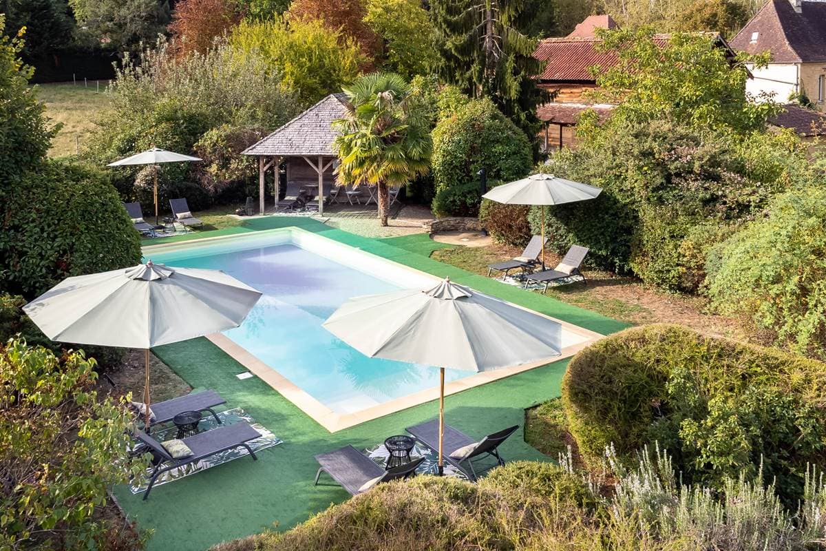 piscine vue aérienne