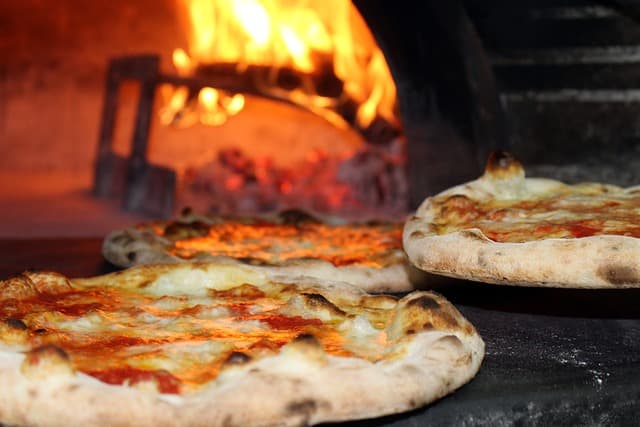 pizza-2810589_640