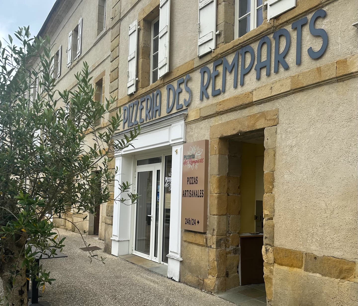 pizzeriaremparts