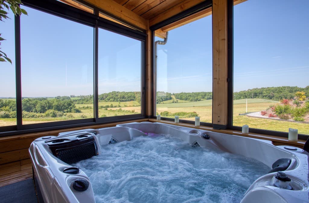 plaisir_deymet_jacuzzi