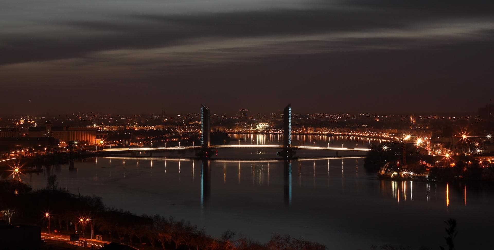 pont Jacques Chaban dELMAS