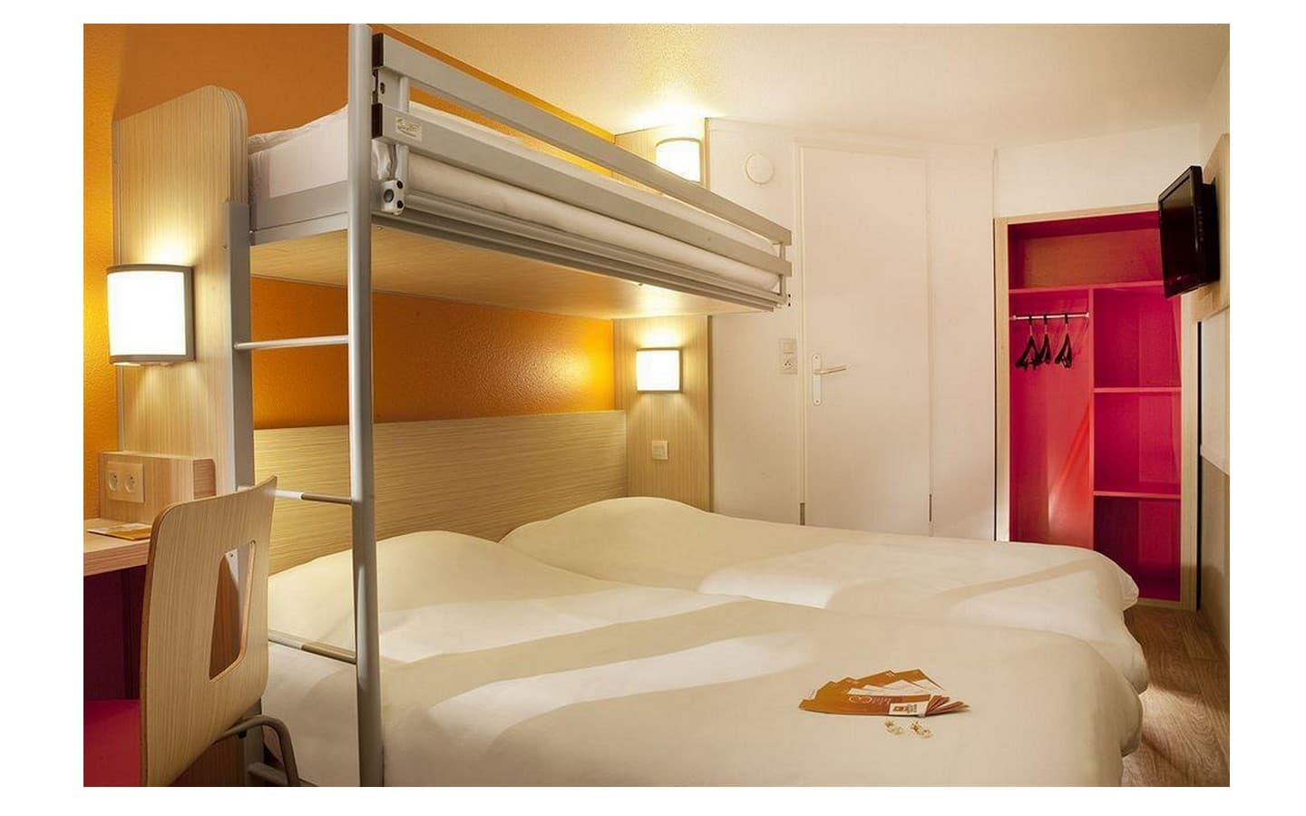 Hôtel Première Classe Pau Bizanos - Chambre triple