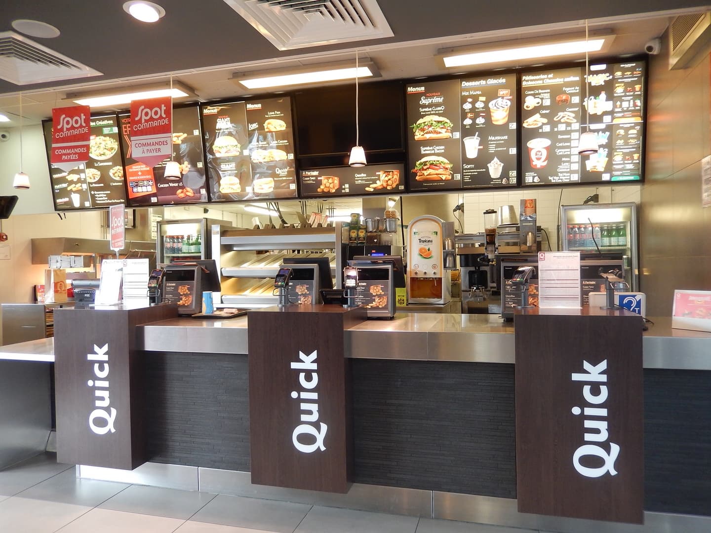Restaurant Quick - Pau - comptoir