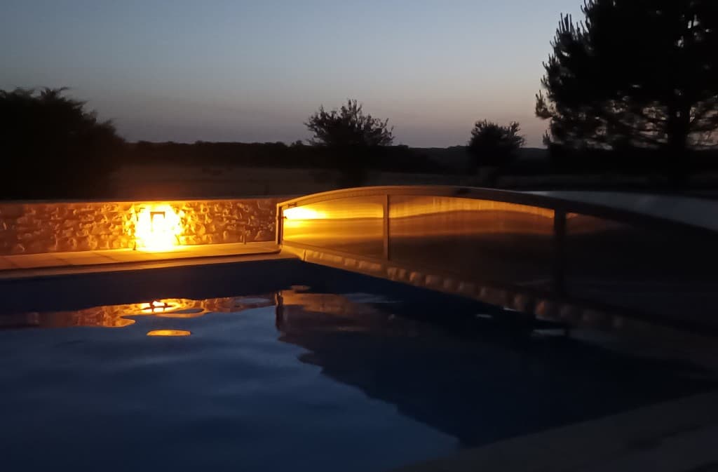 remotely-piscbynight