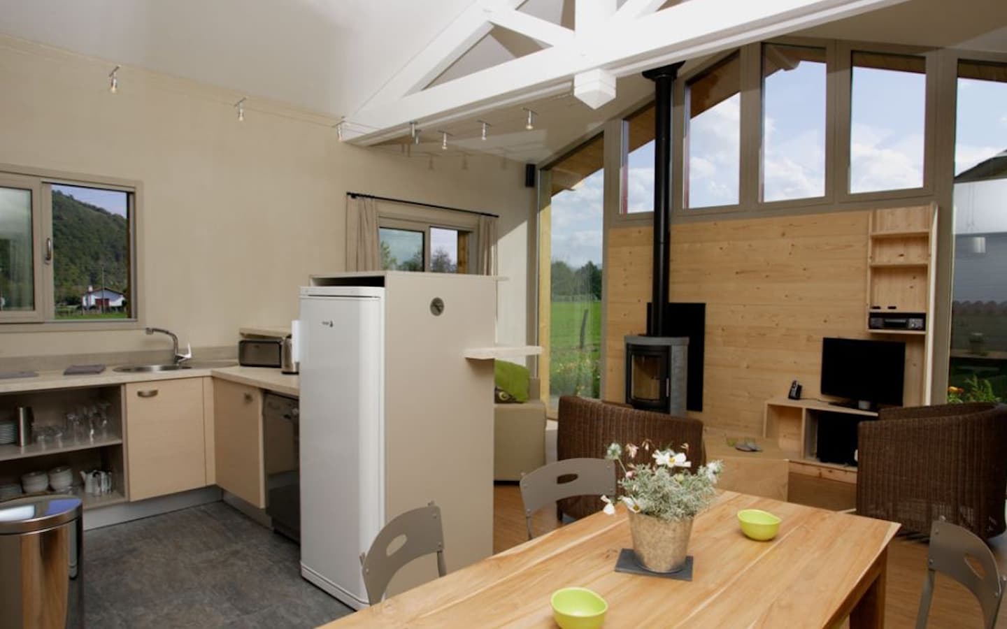 salle-a-manger-ecogite-bio