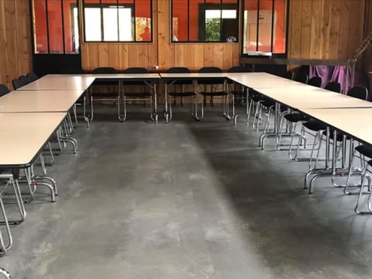 salle aménagée