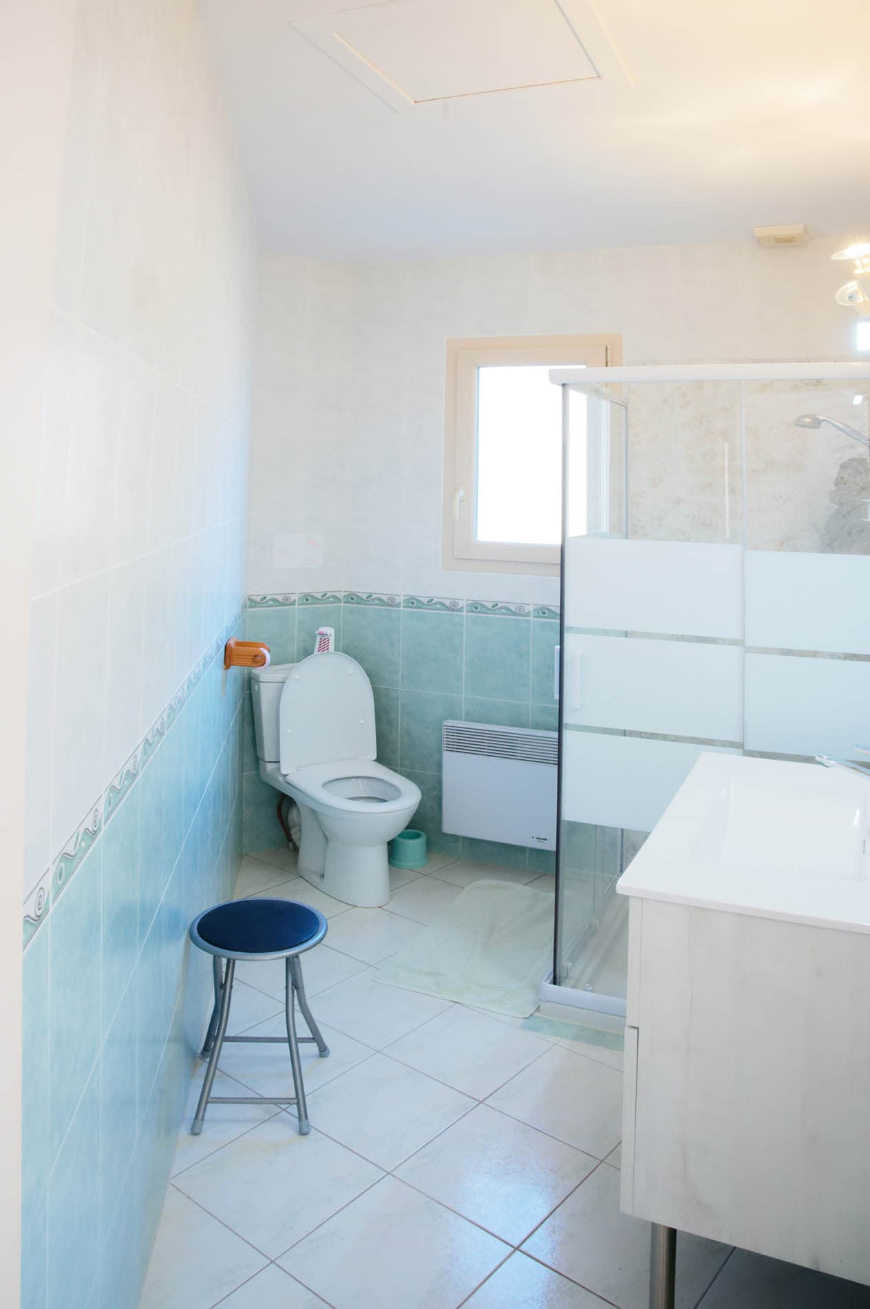 GÎTE LA CHÂTAIGNERAIE - salle d'eau 2 RDC