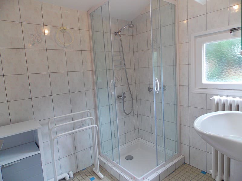 Meublé rue du Chalet  - salle d'eau