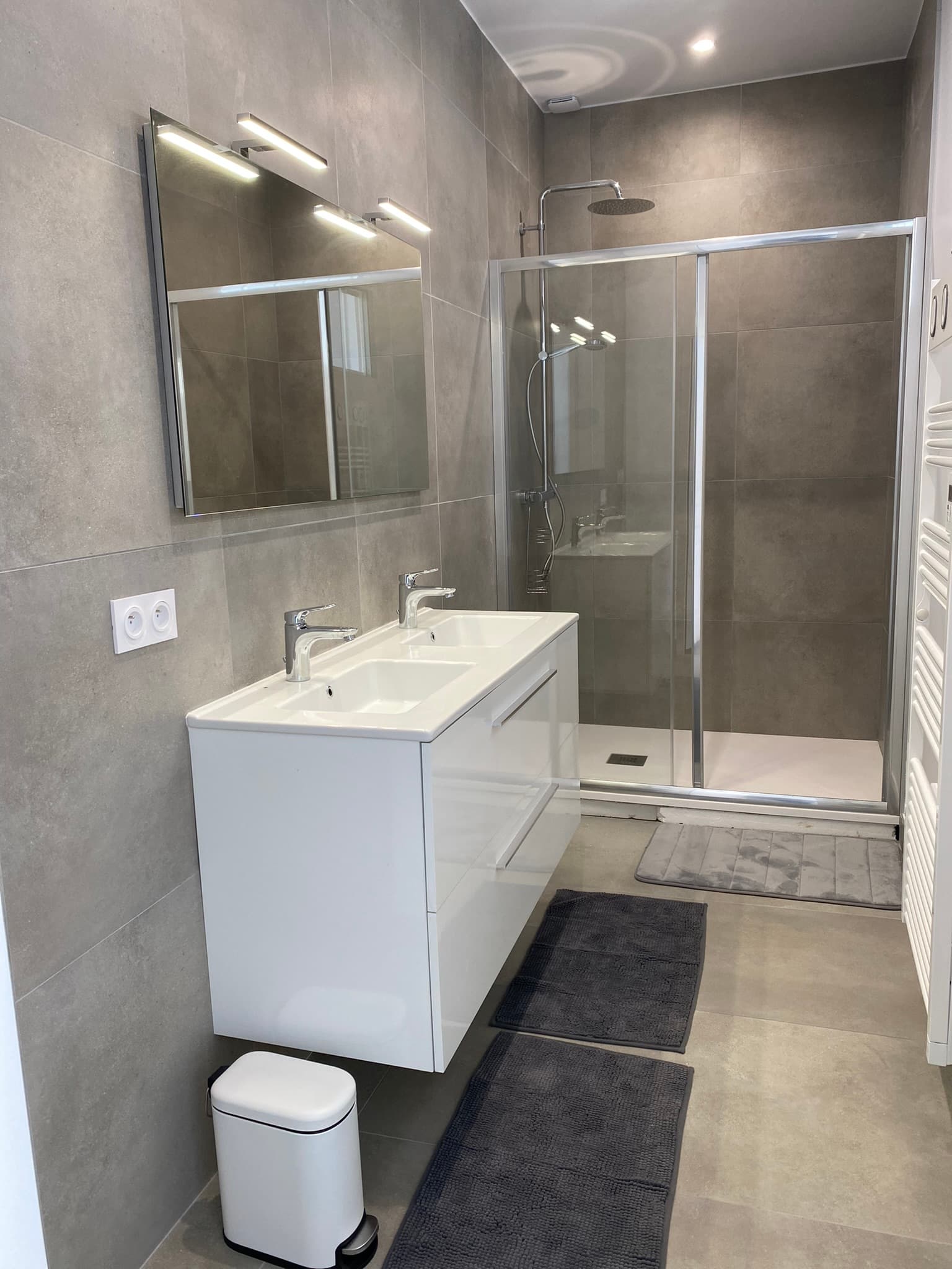 salle d'eau suite parentale RDC