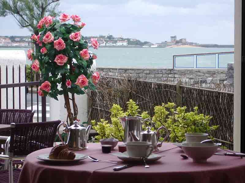 salle de petit déjeuner