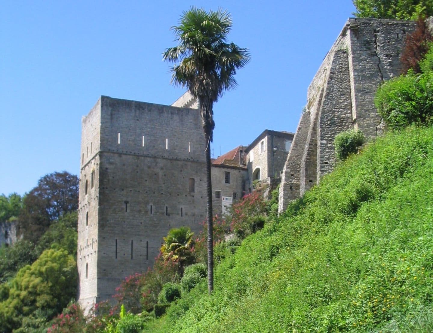 La Tour Monréal