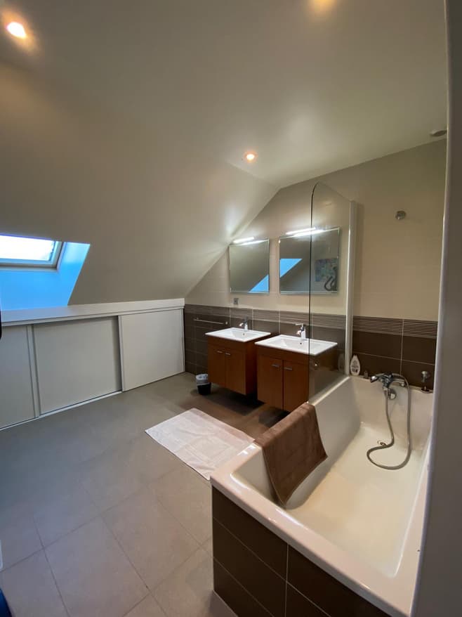 salle de bain étage