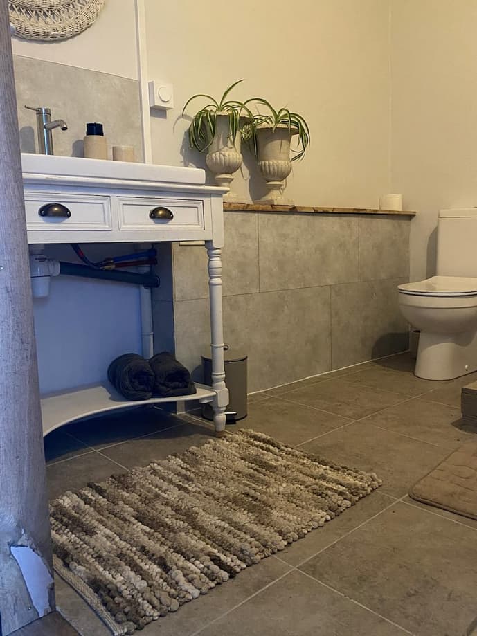 salle de bain au 1er étage