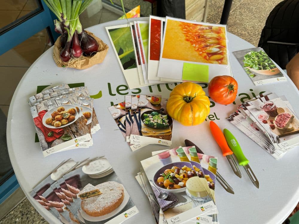 Stand fruits et légumes frais