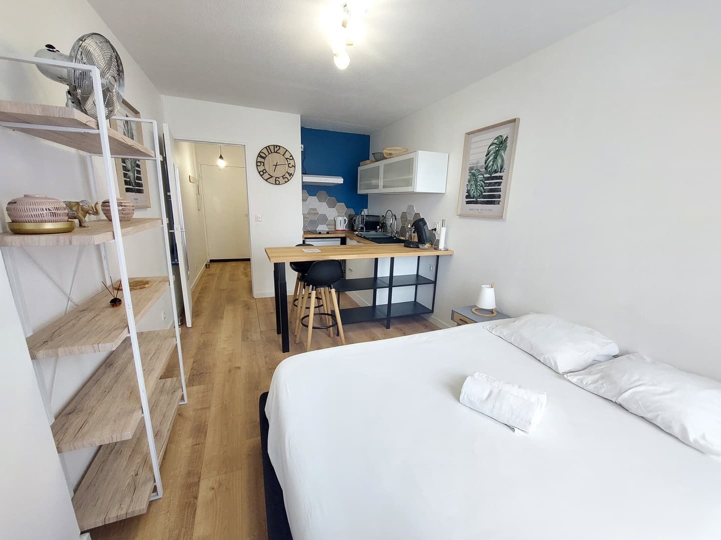 Meublé Le Petit Lons - Lons - côté chambre