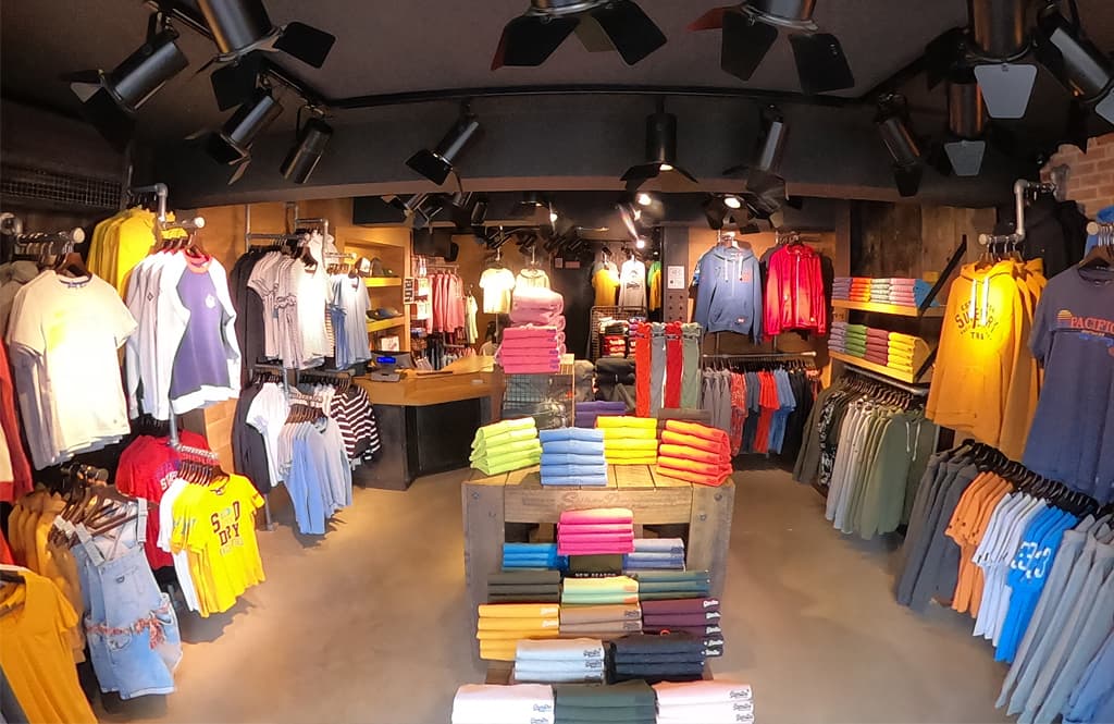 superdry_centre_2