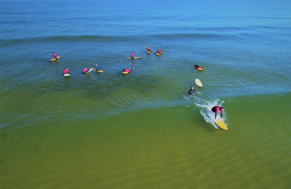 surf-trip-i