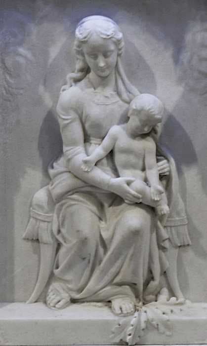 Statue