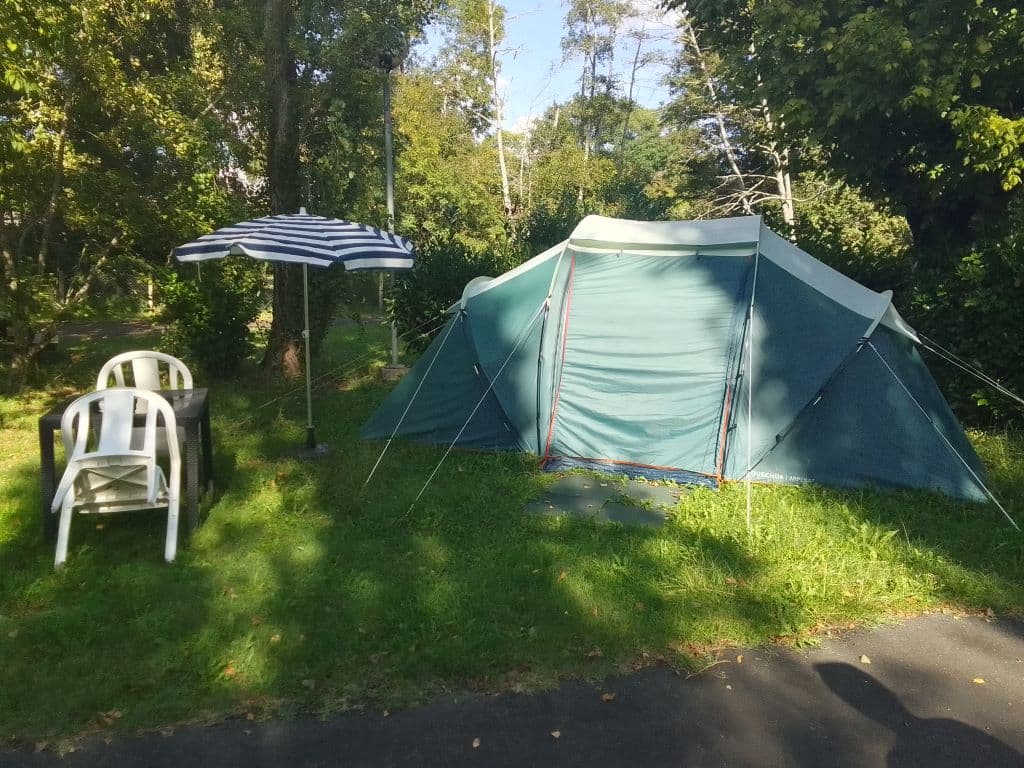 tente camping le plein air neuvicois