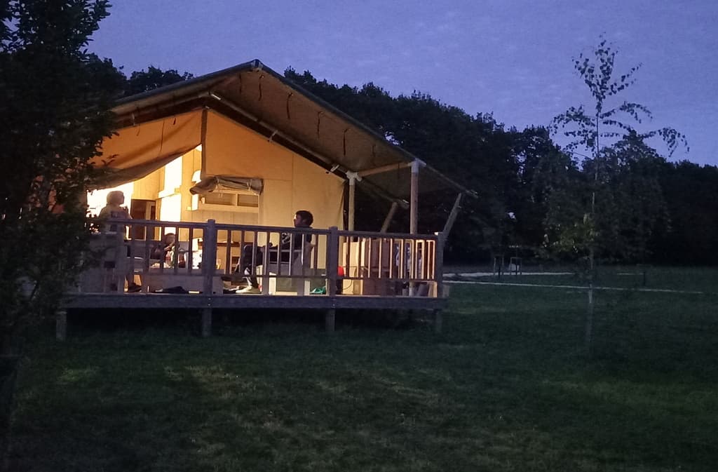 tente safari nocturne