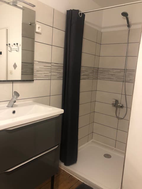 SALLE D'EAU ETAGE