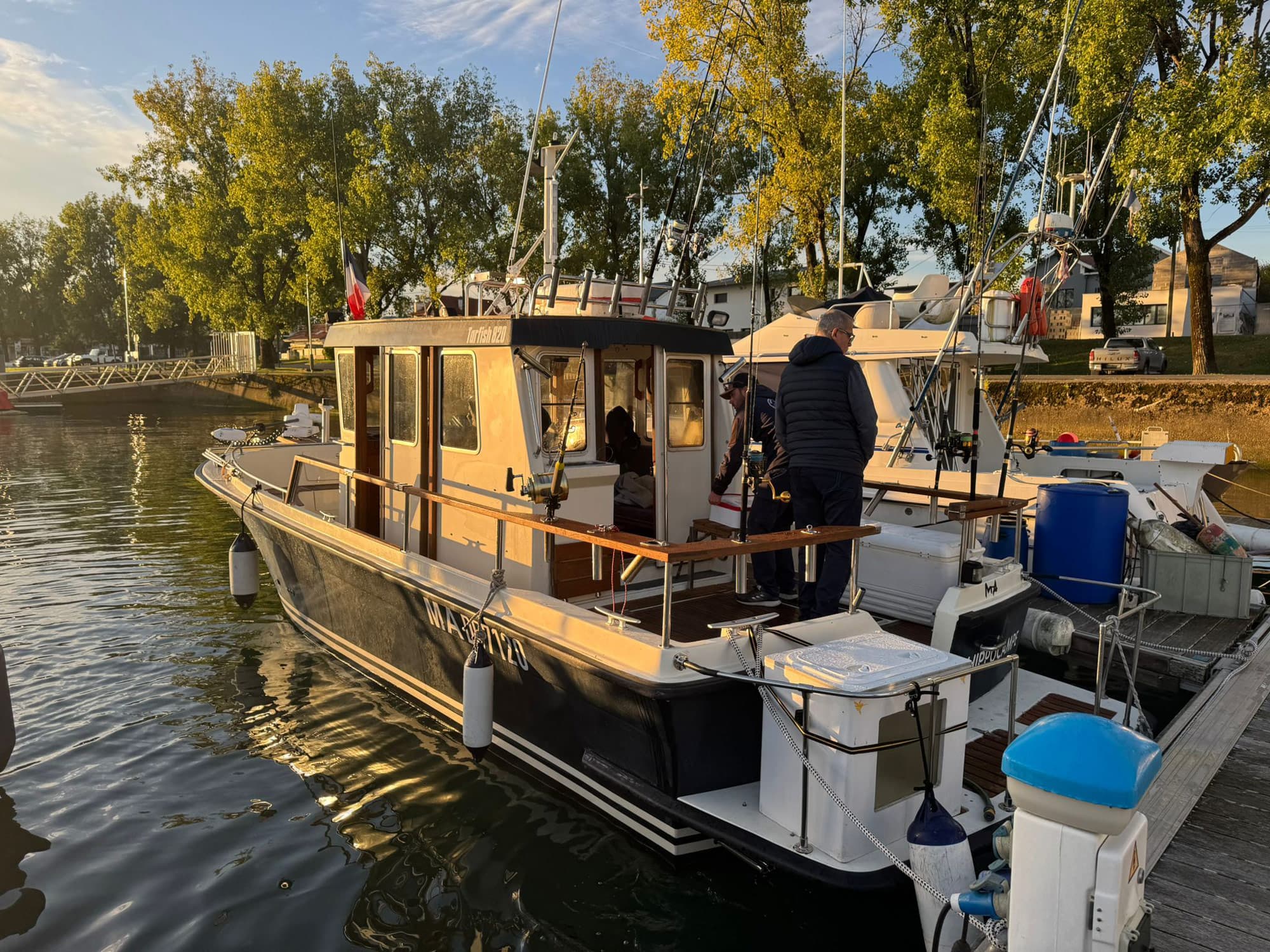 Tracker - pêche en mer