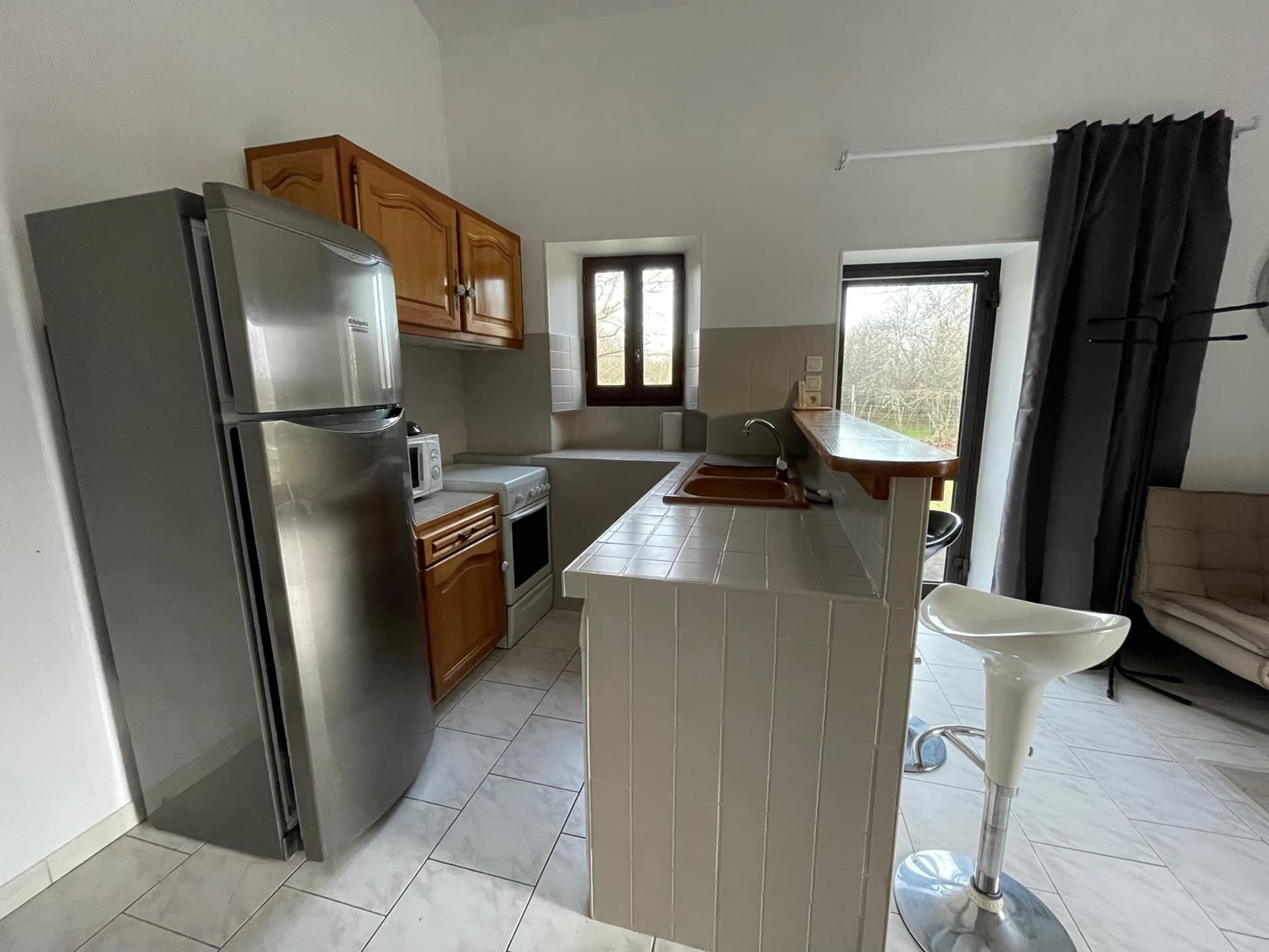 Hébergement-Mauriac-Gironde-La-Petite-Toscane-Saint-Emilion-6-couchages