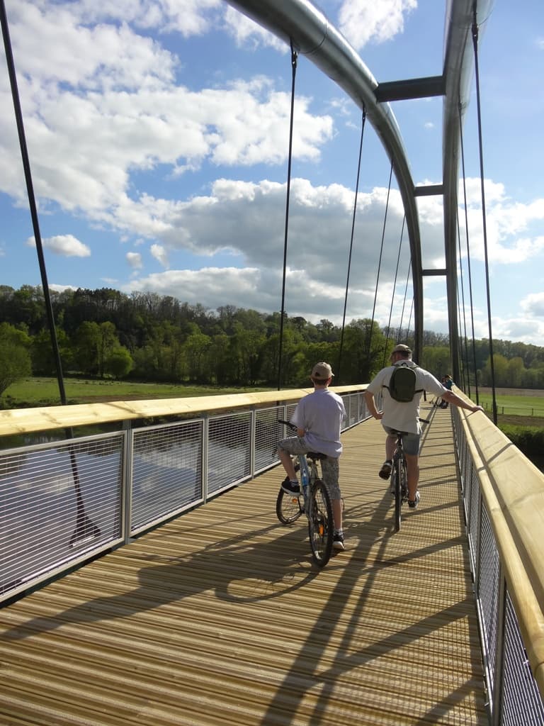 velo-route-voie-verte-vallee-de-l-isle