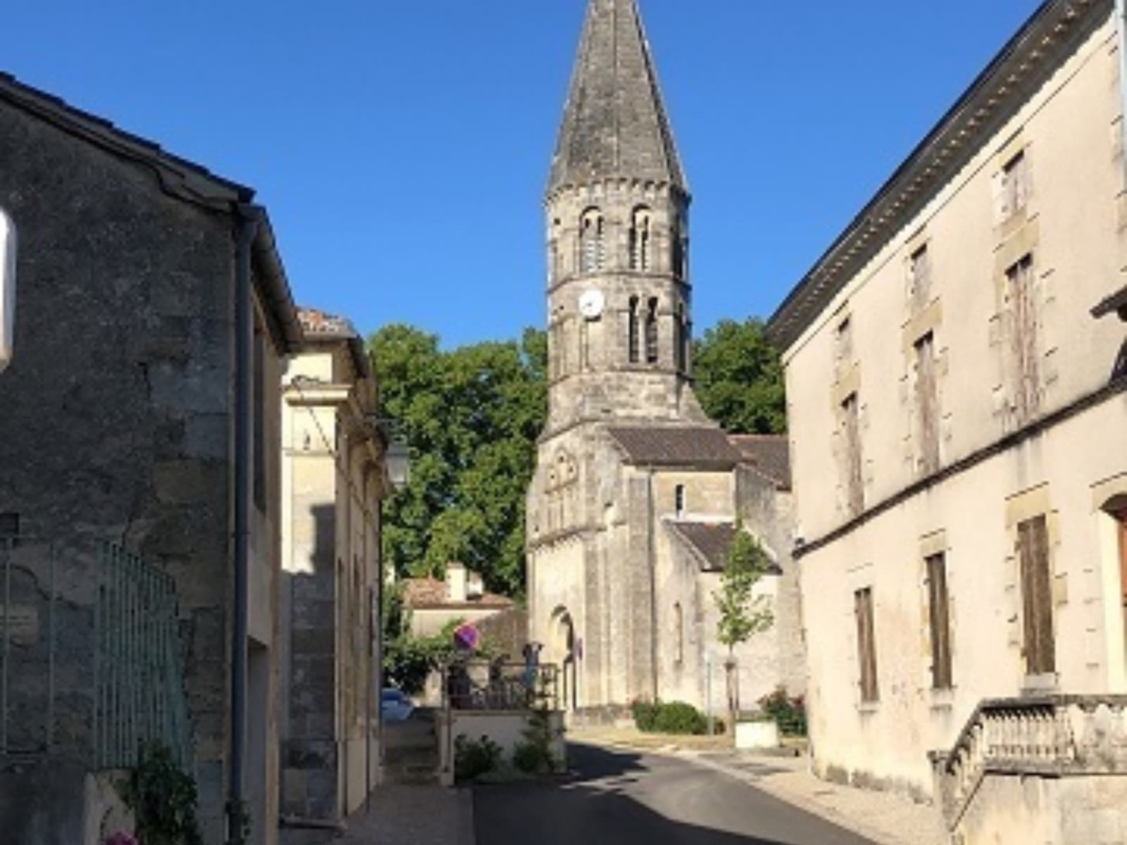 village hure