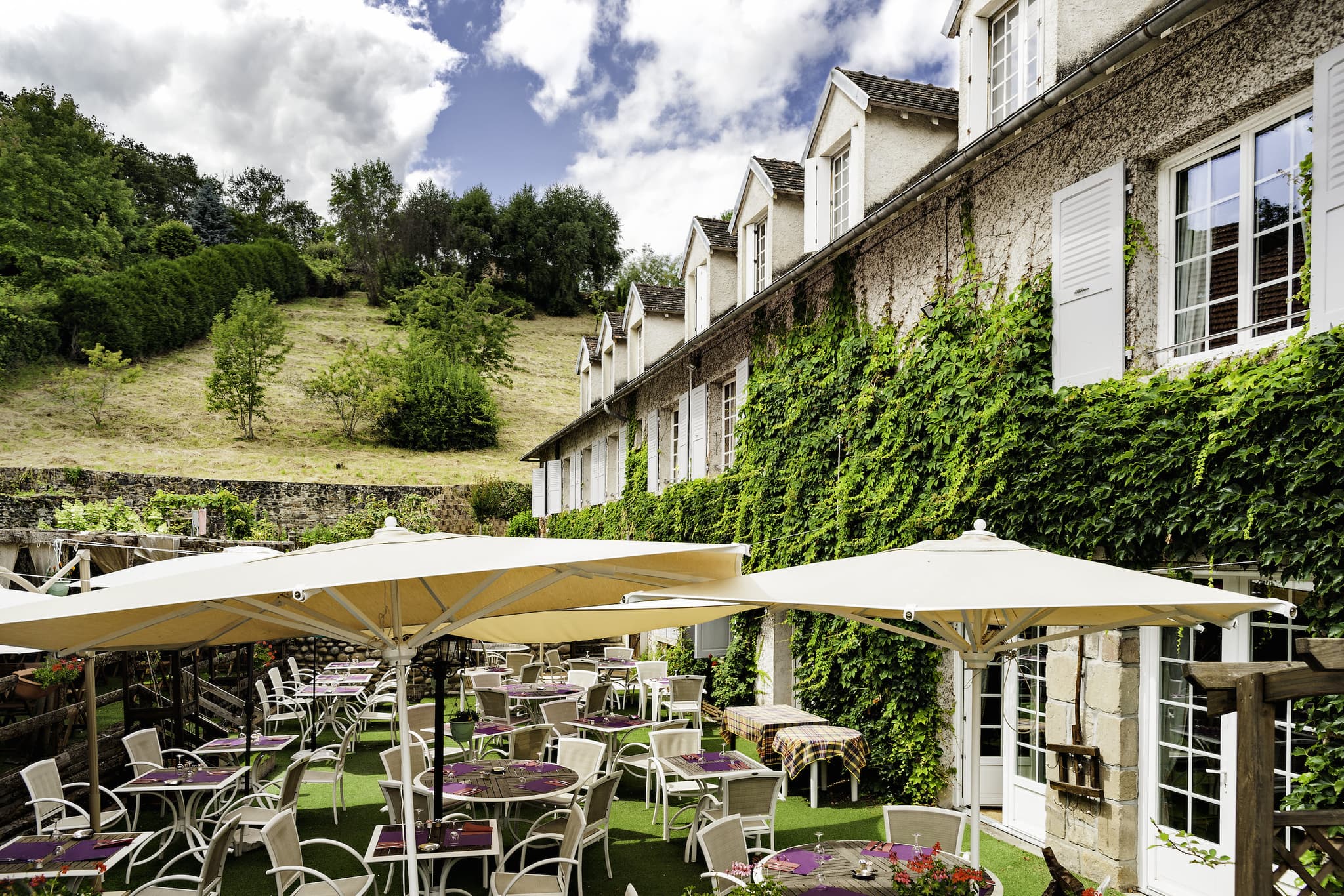 Hôtel-Restaurant-Le-Beaulieu-Terrasse_13