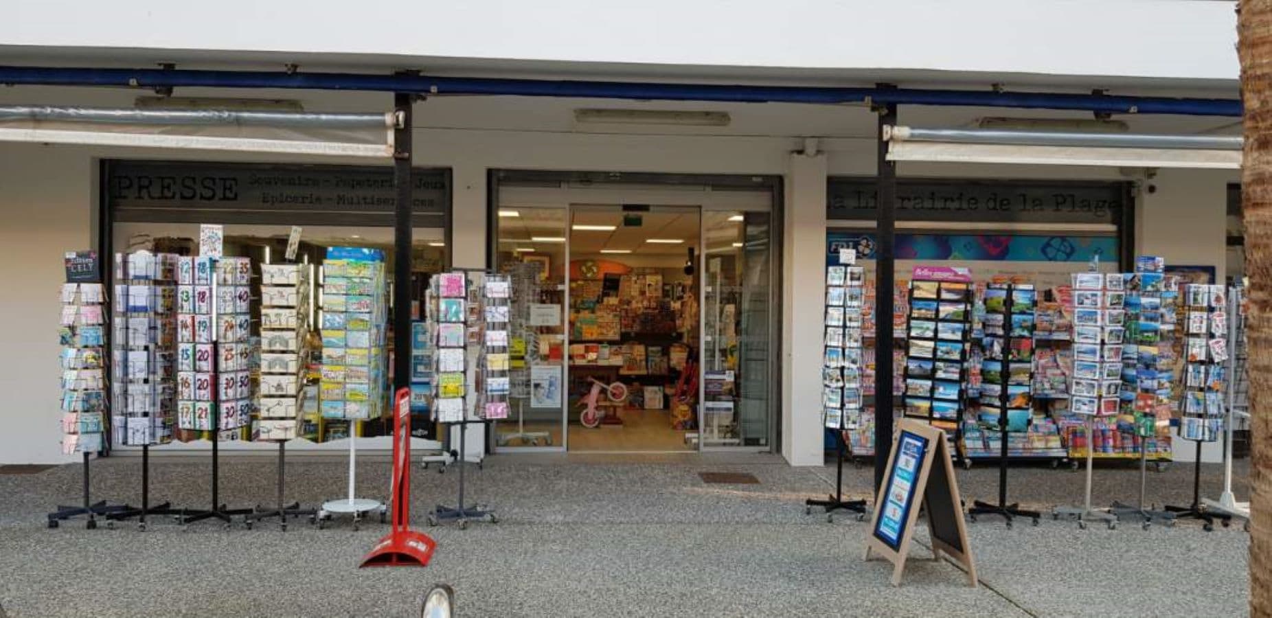 presse librairie de la plage hendaye