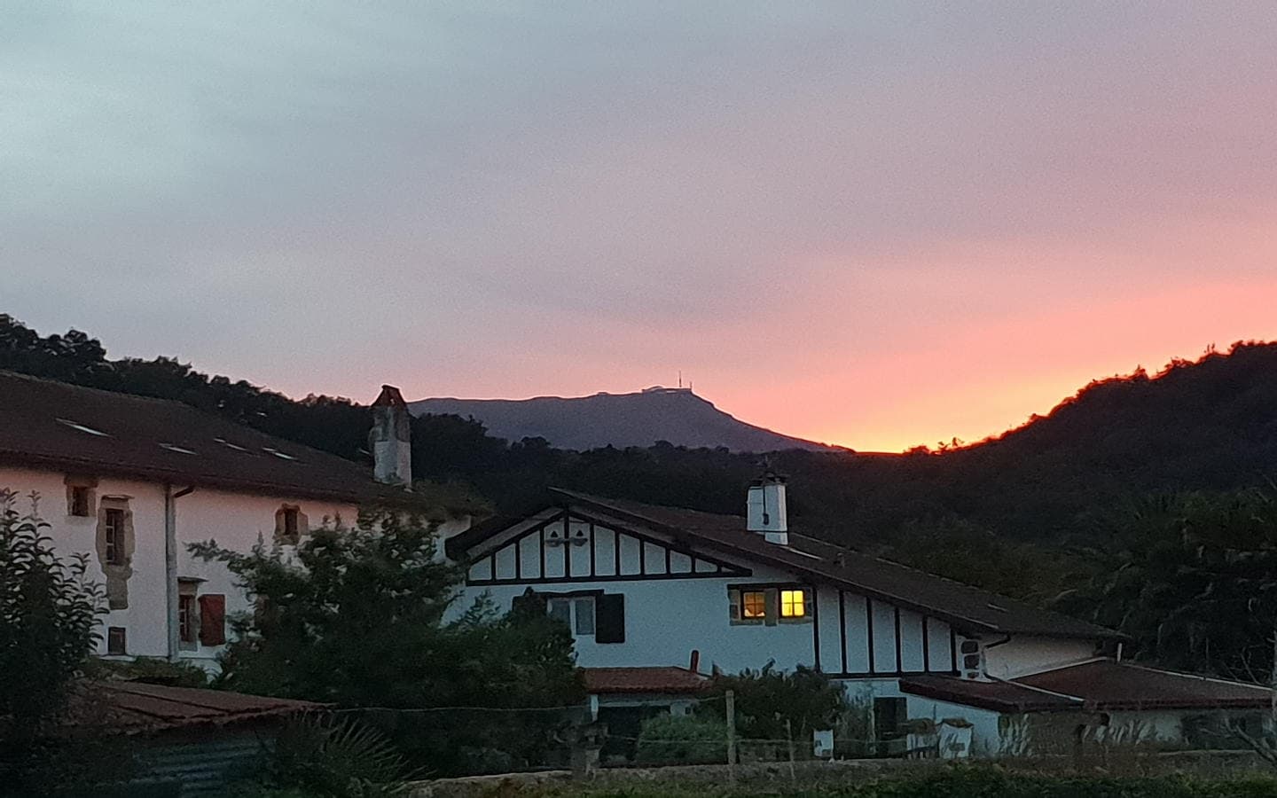 Gîte Etchenika Côte Basque et vue sur la Rhune