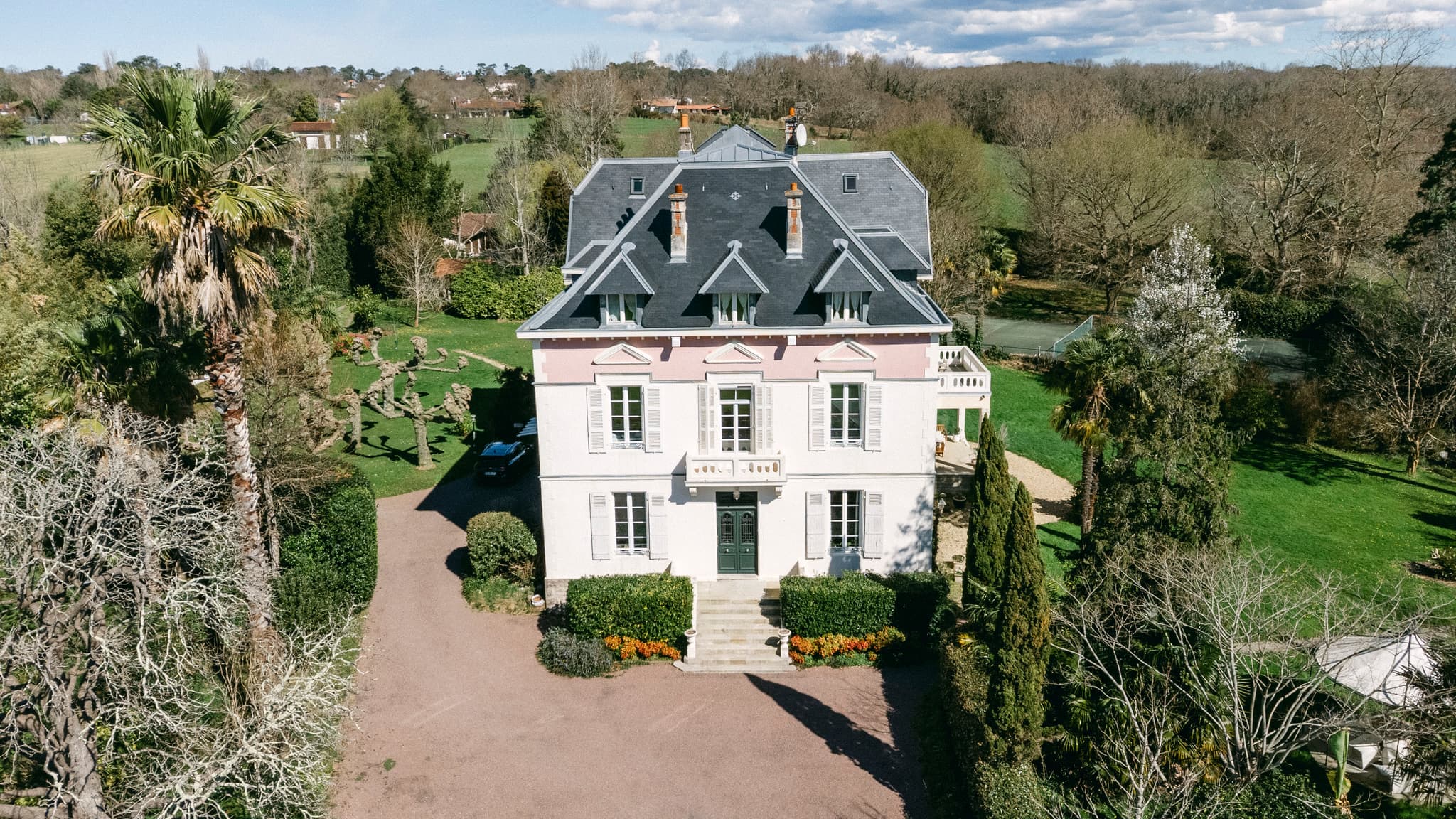 Manoir - Hotel bidart - vue aerienne