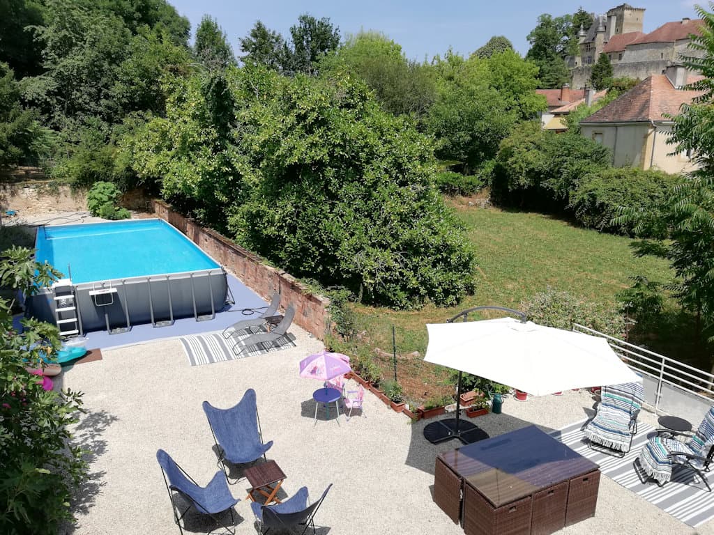 vue-de-chateau-excideuil-jardin